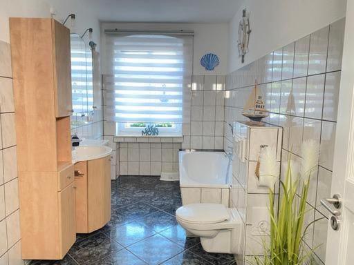 Ahlbeck Zu Den Campern Apartment Heringsdorf  Exterior photo